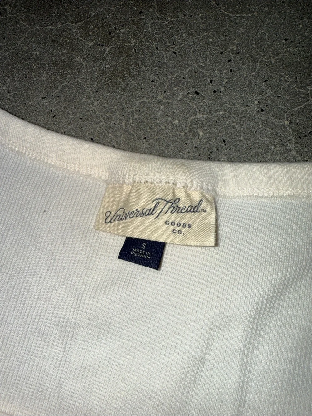 Universal Thread Cream Scoop Neck Top